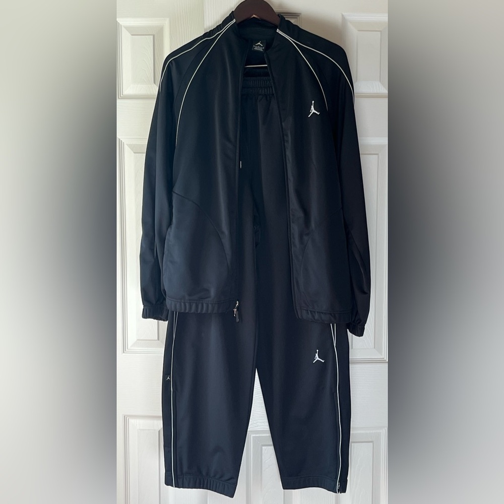 Jordan Men’s Tracksuit Set Black Jumpman Jacket & Pants Athletic Set